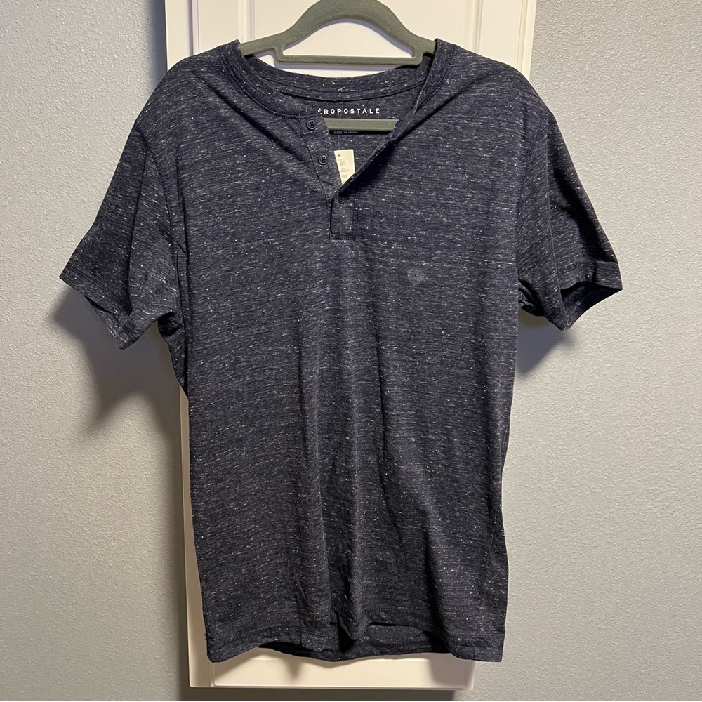 Aeropostale 3-Button Shirt L